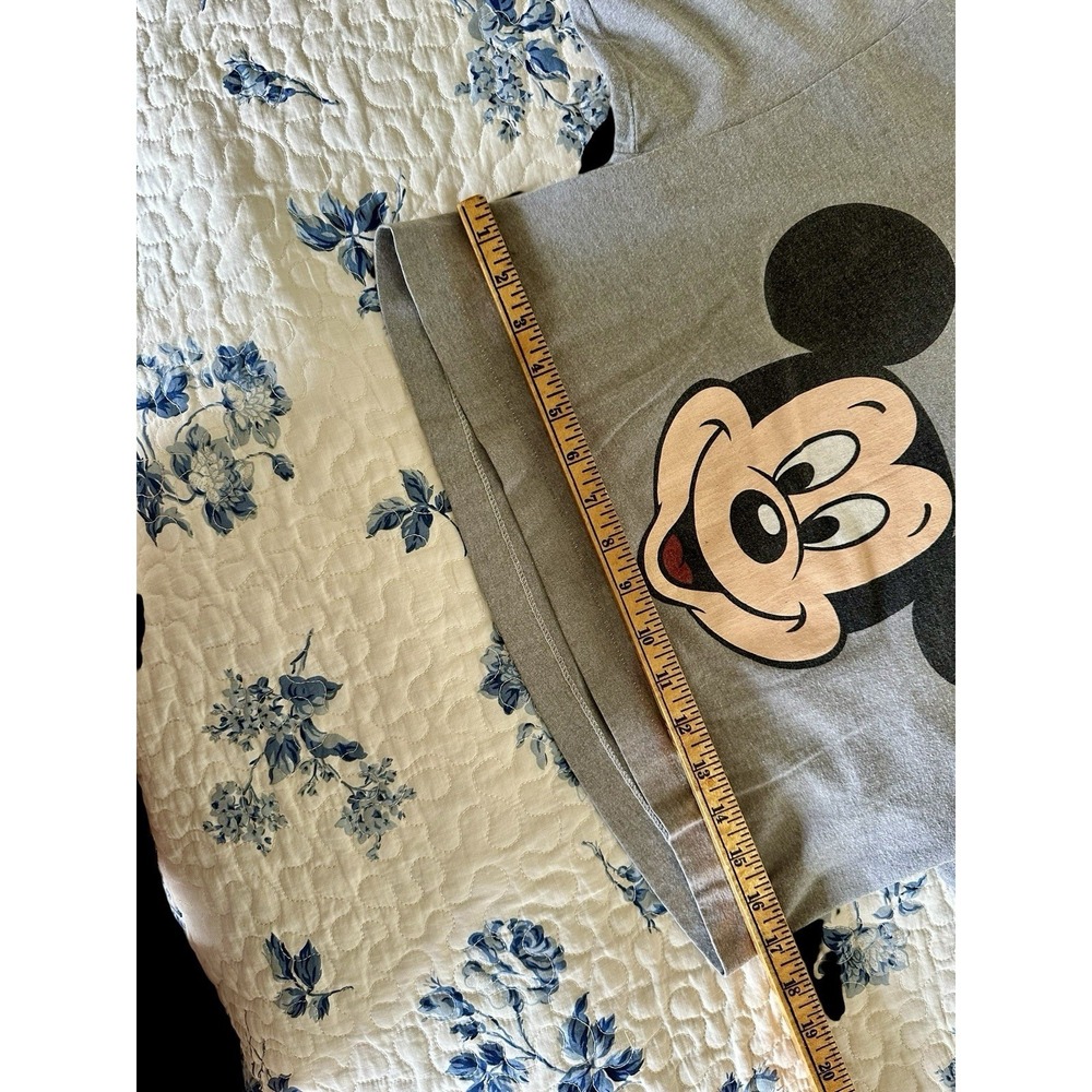 Vintage 80s Disney Mickey Mouse Cropped T Shirt Women's Med Single Stitch *flaw - Picture 9 of 11